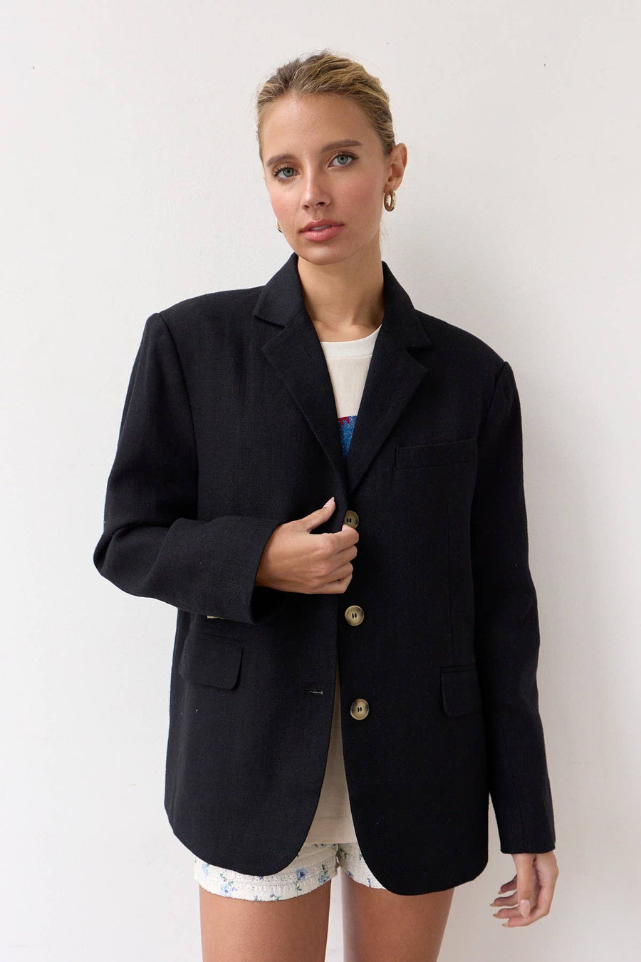 Linen 3 Buttoned Blazer