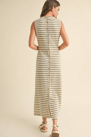 Striped Pattern Knitted Dress