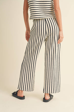 Textured Stripe Knitted Pants in Black and White