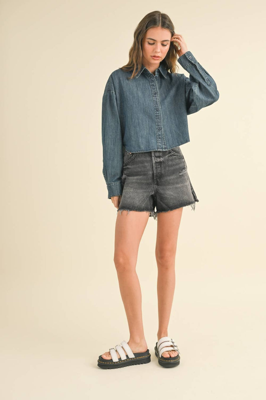 Buttondown Short Body Denim Shirt