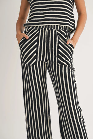 Textured Stripe Knitted Pants in Black and White